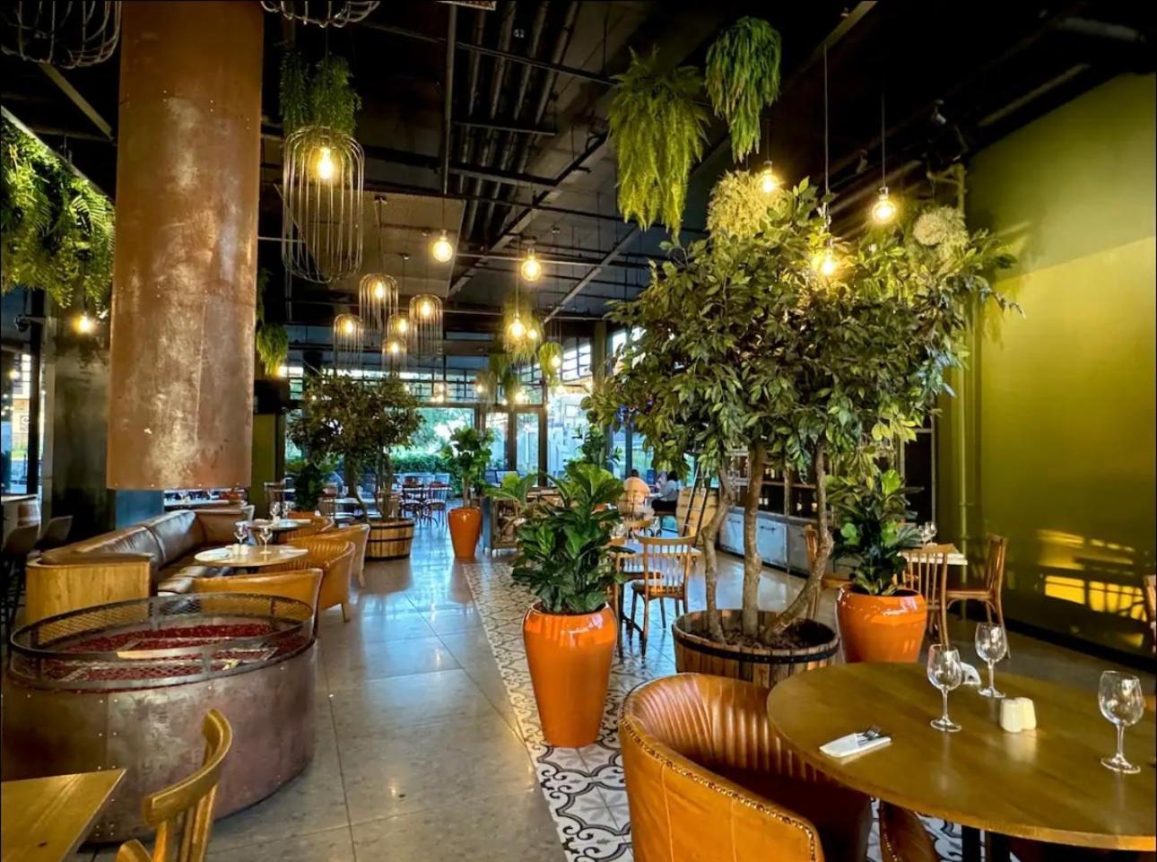 Pln-spaces At The Terrace-sandton Gate Joanesburgo