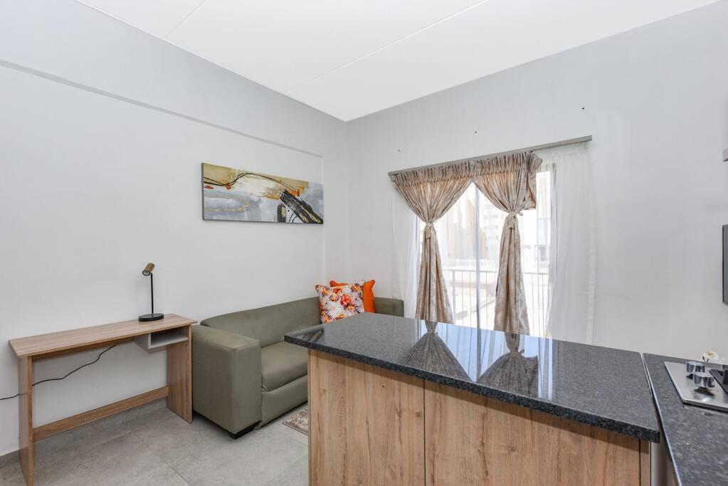 Apartment V&s Apartments-luxury Apartment4 *
