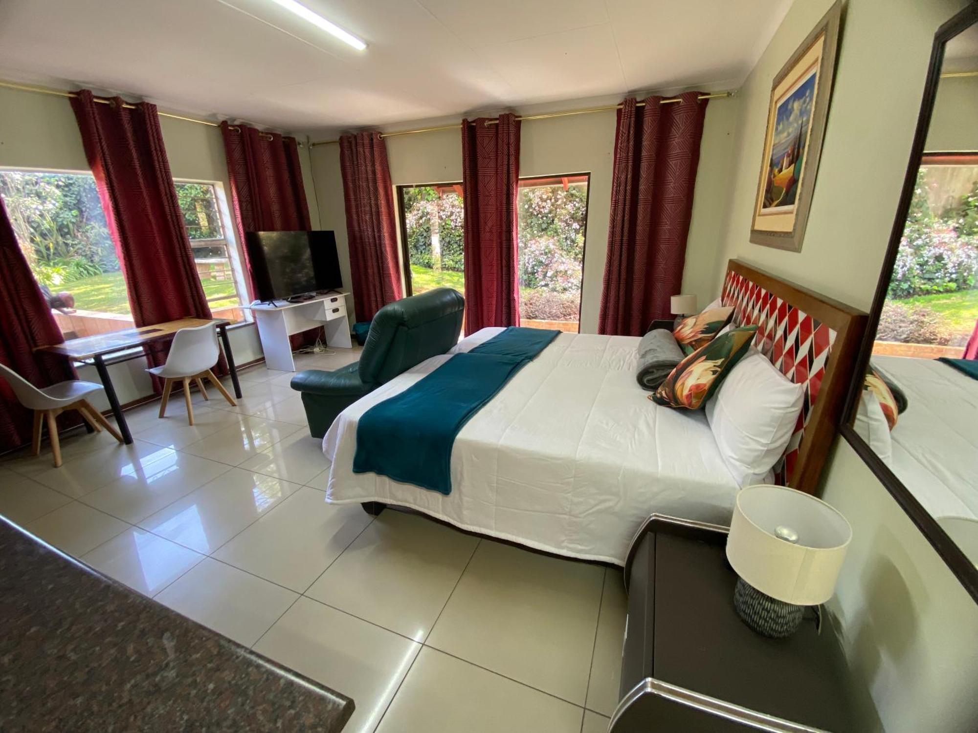 Palm Apartment