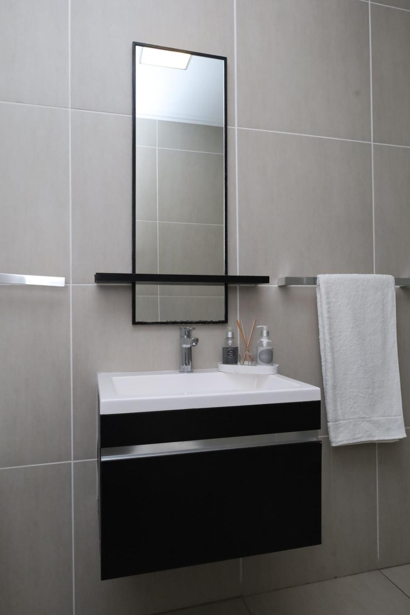 Lm Company * Johannesburg