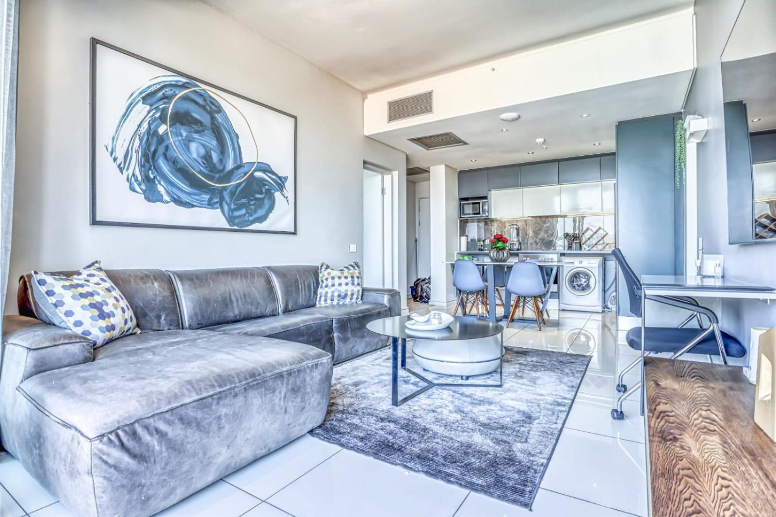 Apartment The Capital On The Park-luxurious 8th Floor Sandton