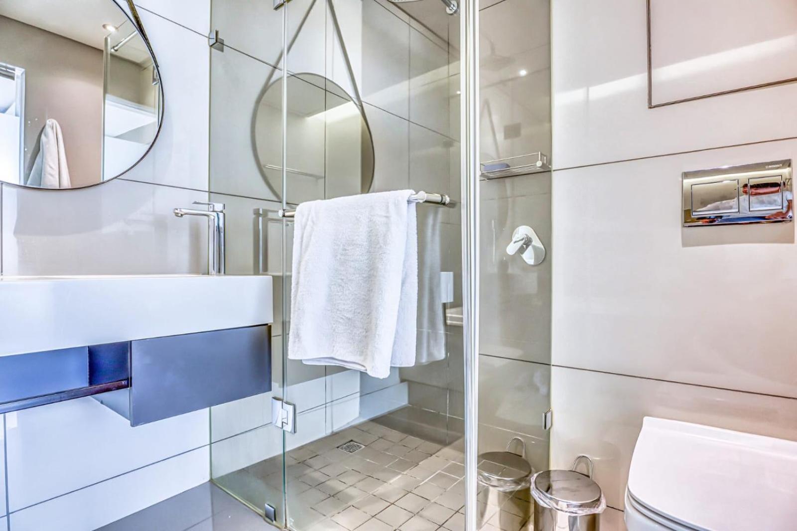 Apartment The Capital On The Park-luxurious 8th Floor Sandton *
