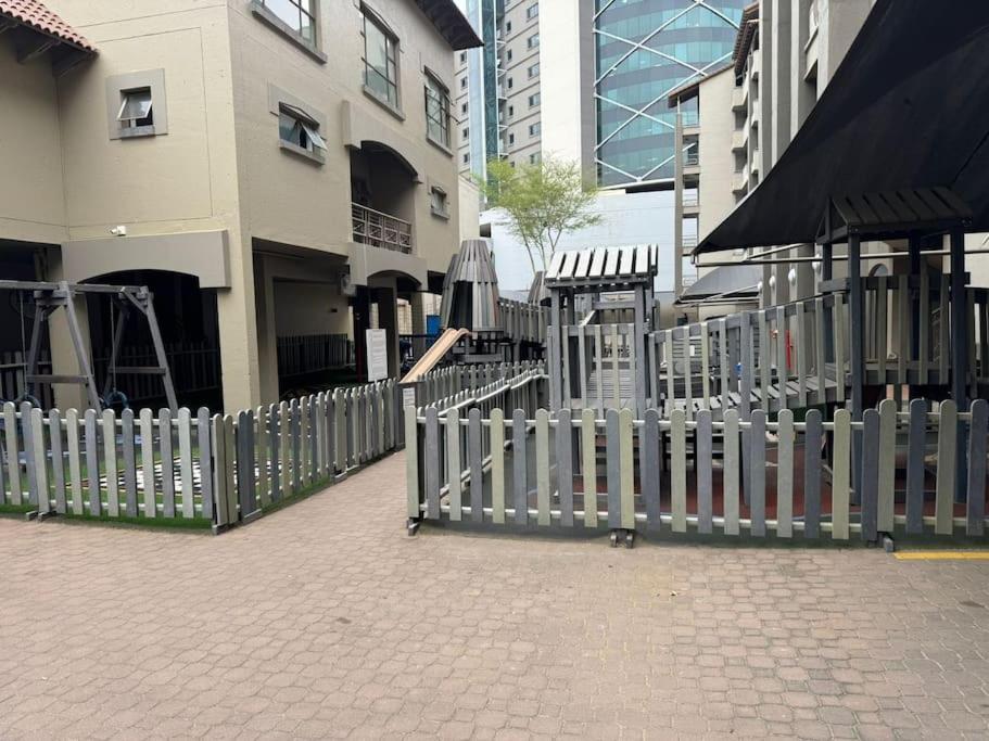 Căn hộ Mystay Sandton *
