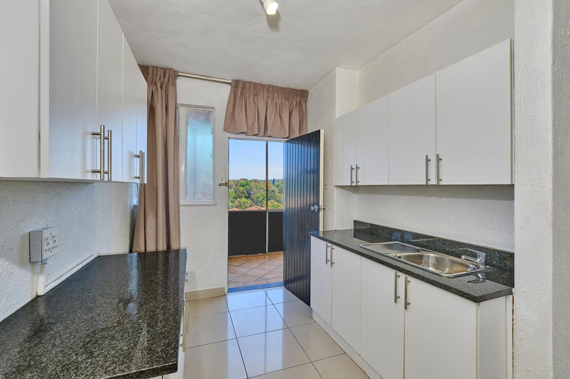 Hotel & Out Sandton Park 4*