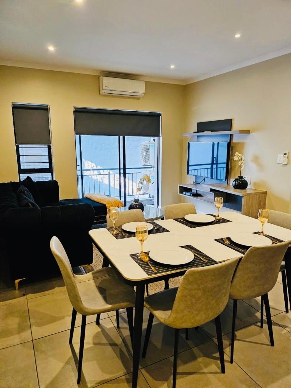 Zuriel Spaces 2 Bedrooms 2 Bathrooms Luxurious Modern Johannesburg