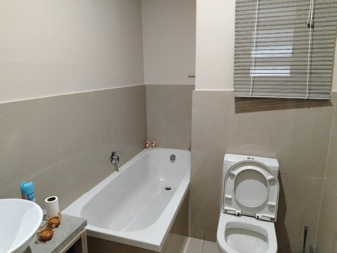 Long Stays- Or Tambo Eastgate Johannesburg