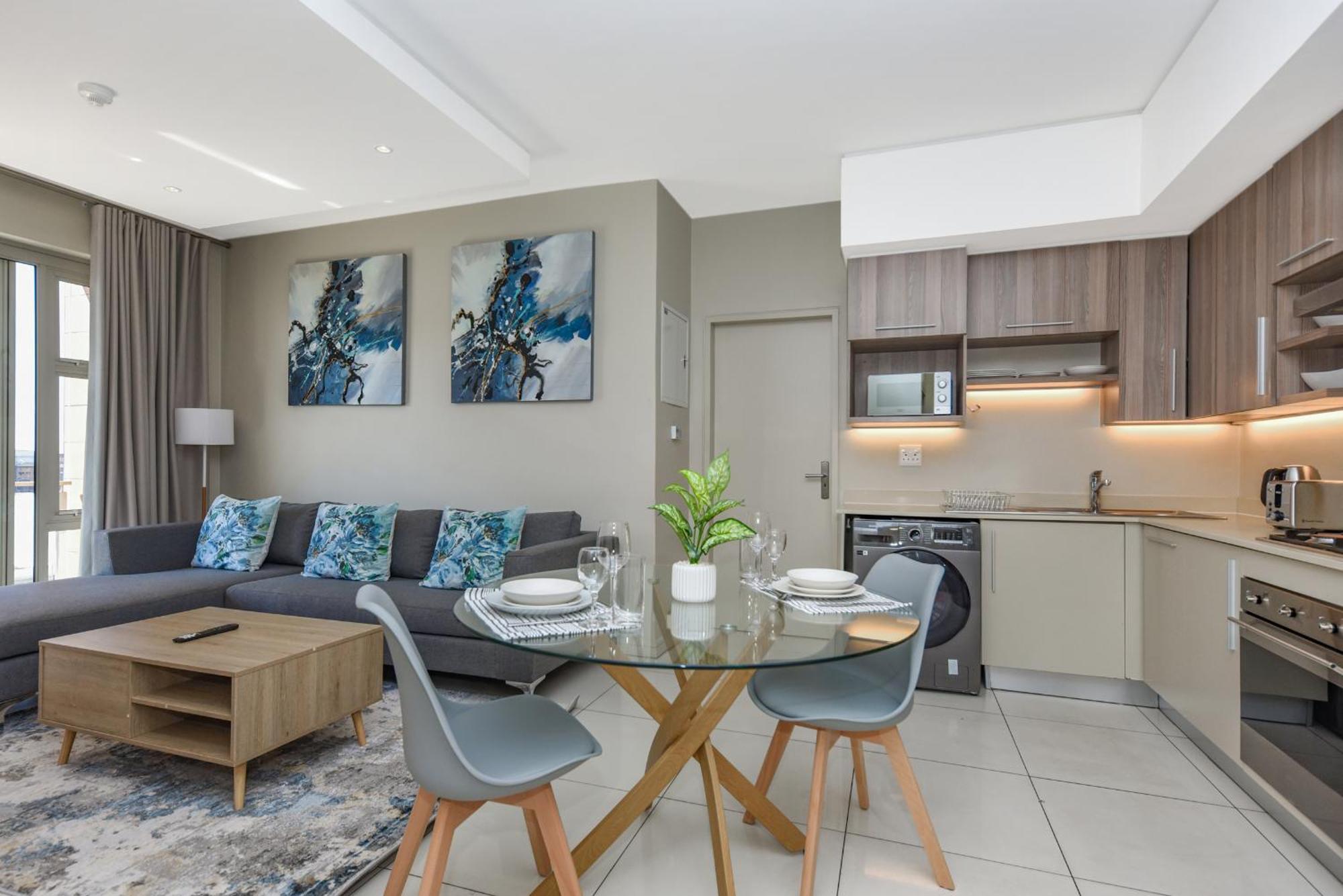 Easy - The Tyrwhitt Rosebank *