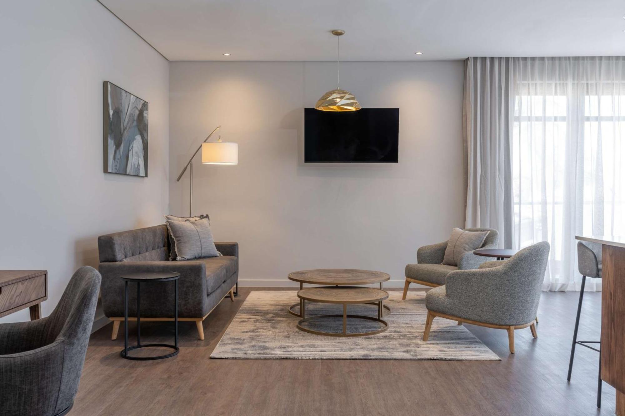 Radisson And Convention Centre Or Tambo Airport 2* Joanesburgo
