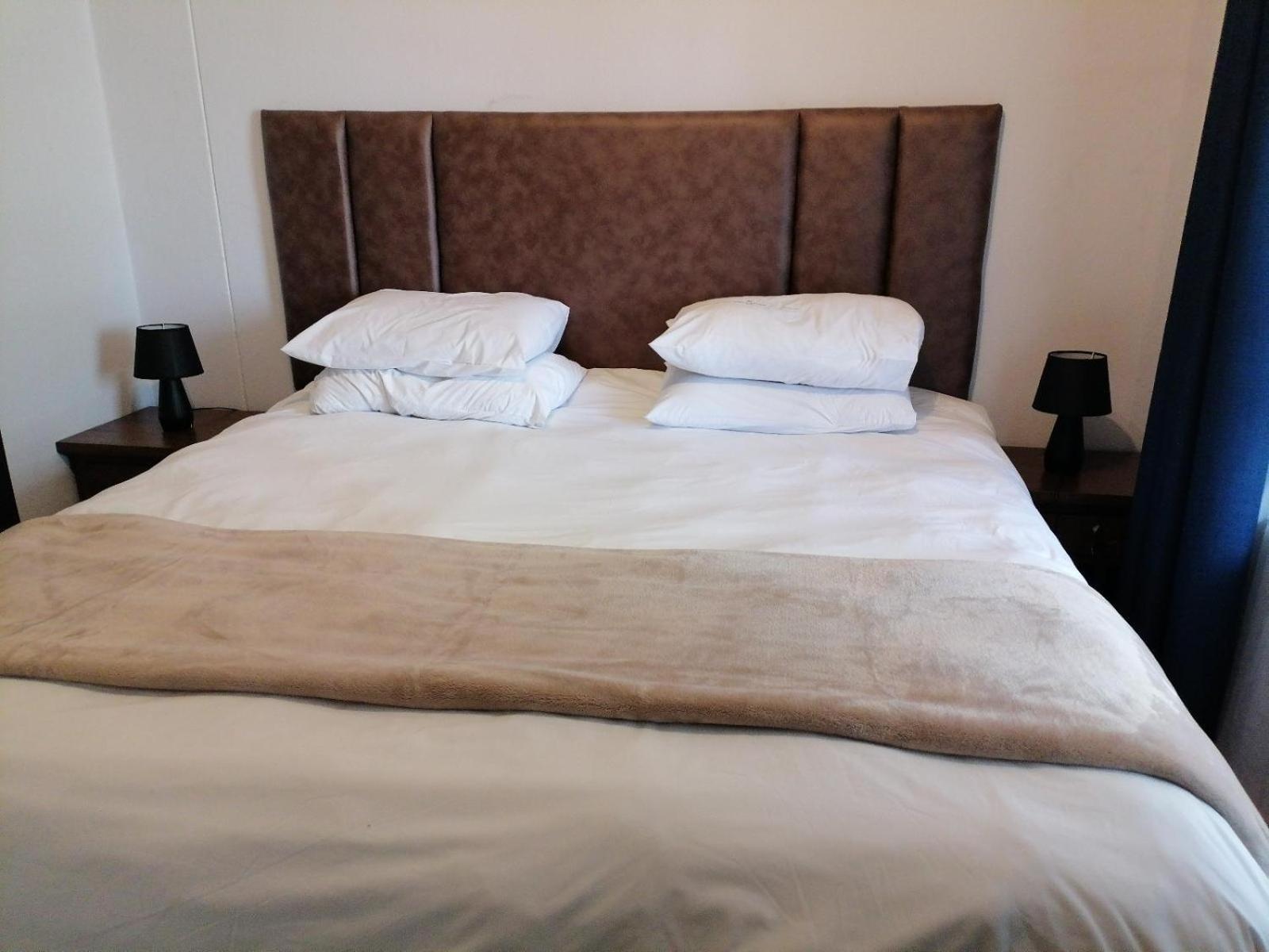 Emabheleni Executive Westpoint Apartment