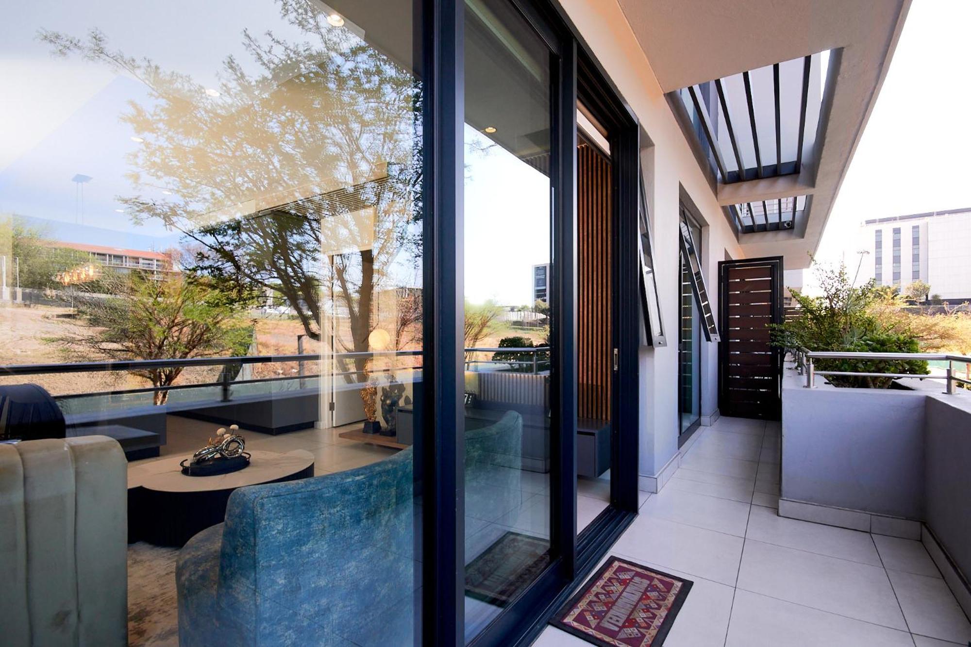 Pln-spaces At The Terrace-sandton Gate Apartamento