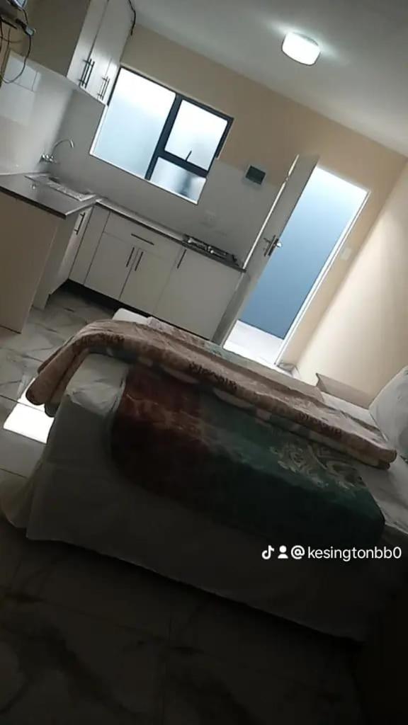 Kensington Bed & Breakfast *