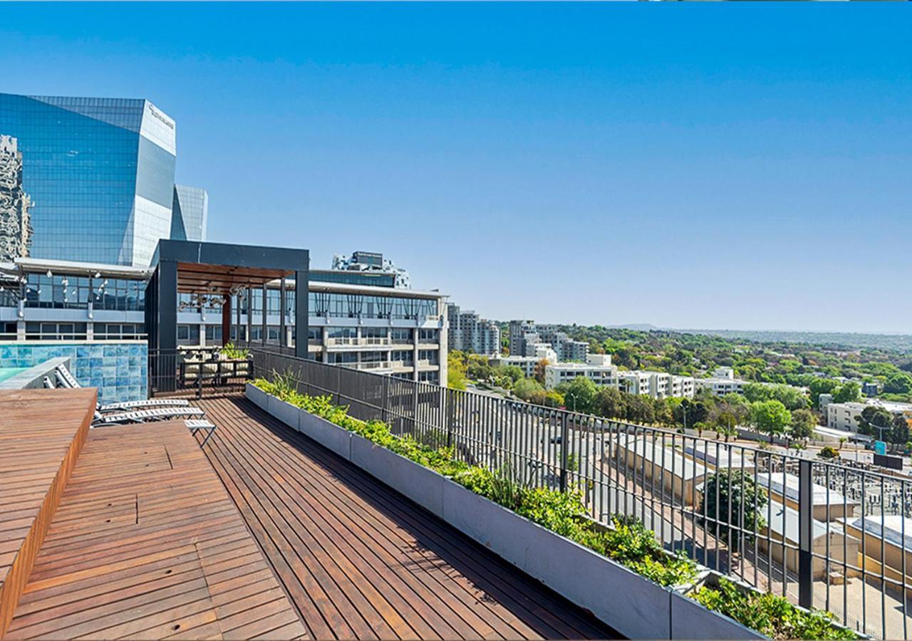 Sandton Splendid 009 Power & Water Backup Johannesburg