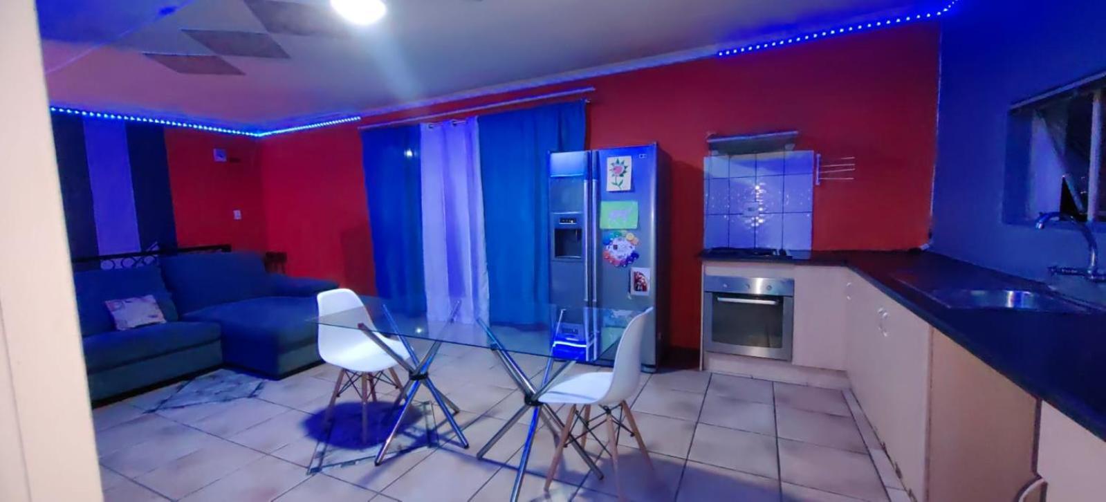 St Michael & The Queen Bed & Breakfast Johannesburg