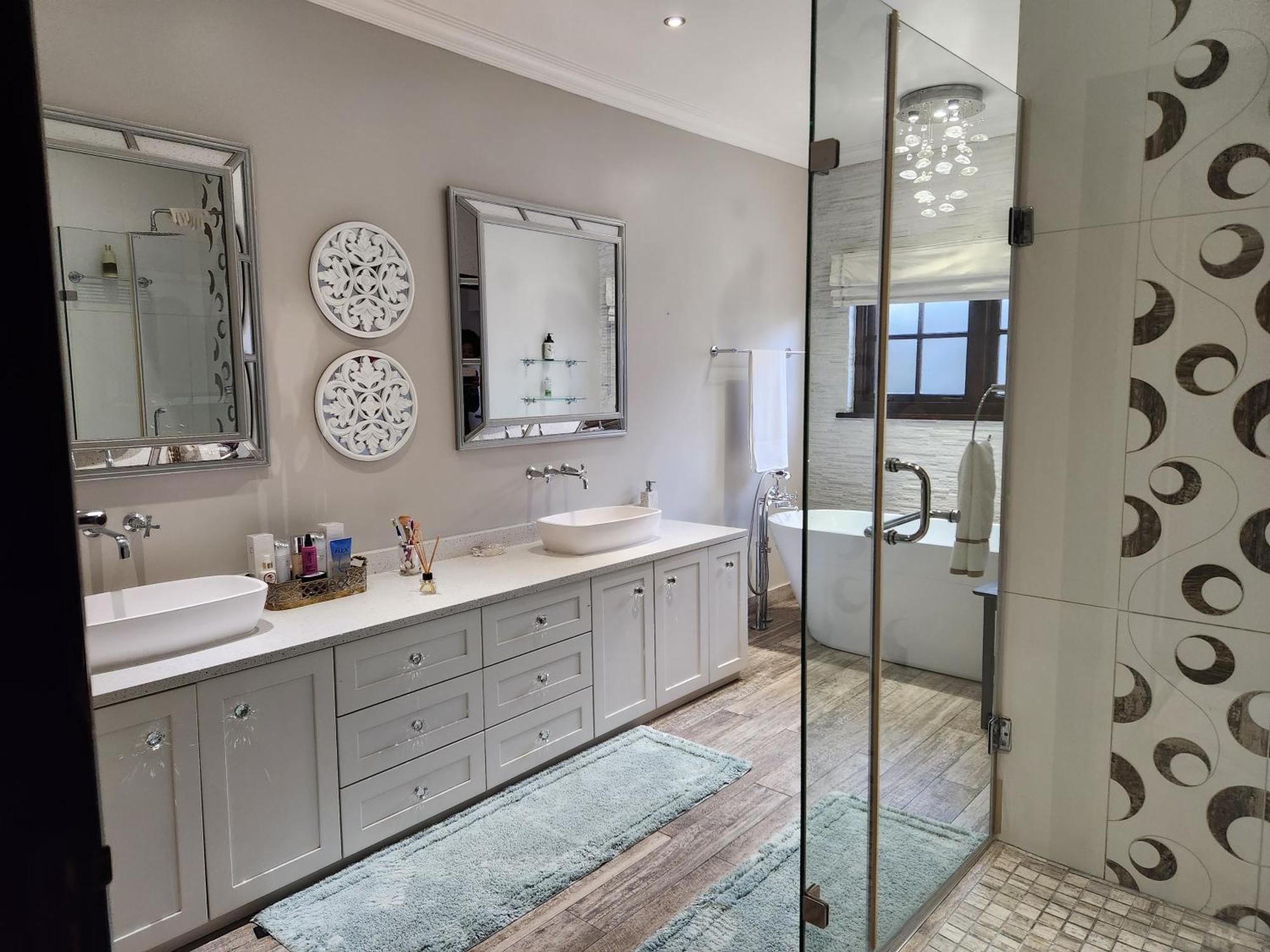Mount Grand Boutique - 110 Mount Street