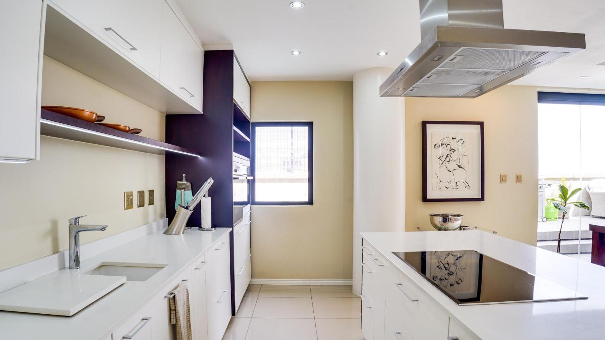 4 On Pritchard Luxury Aparthotel