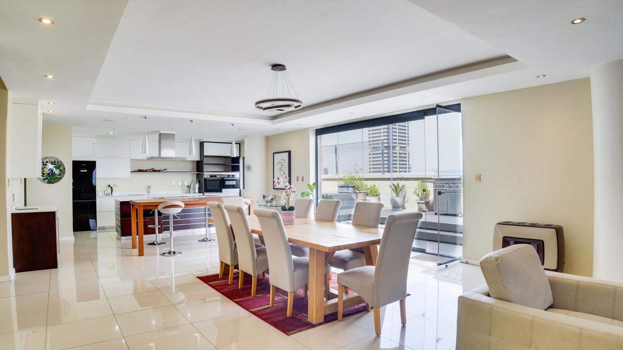 4 On Pritchard Luxury * Johannesburg