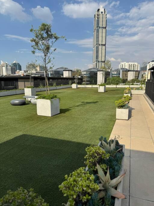 Apartment The Lineal Sandton Johannesburg