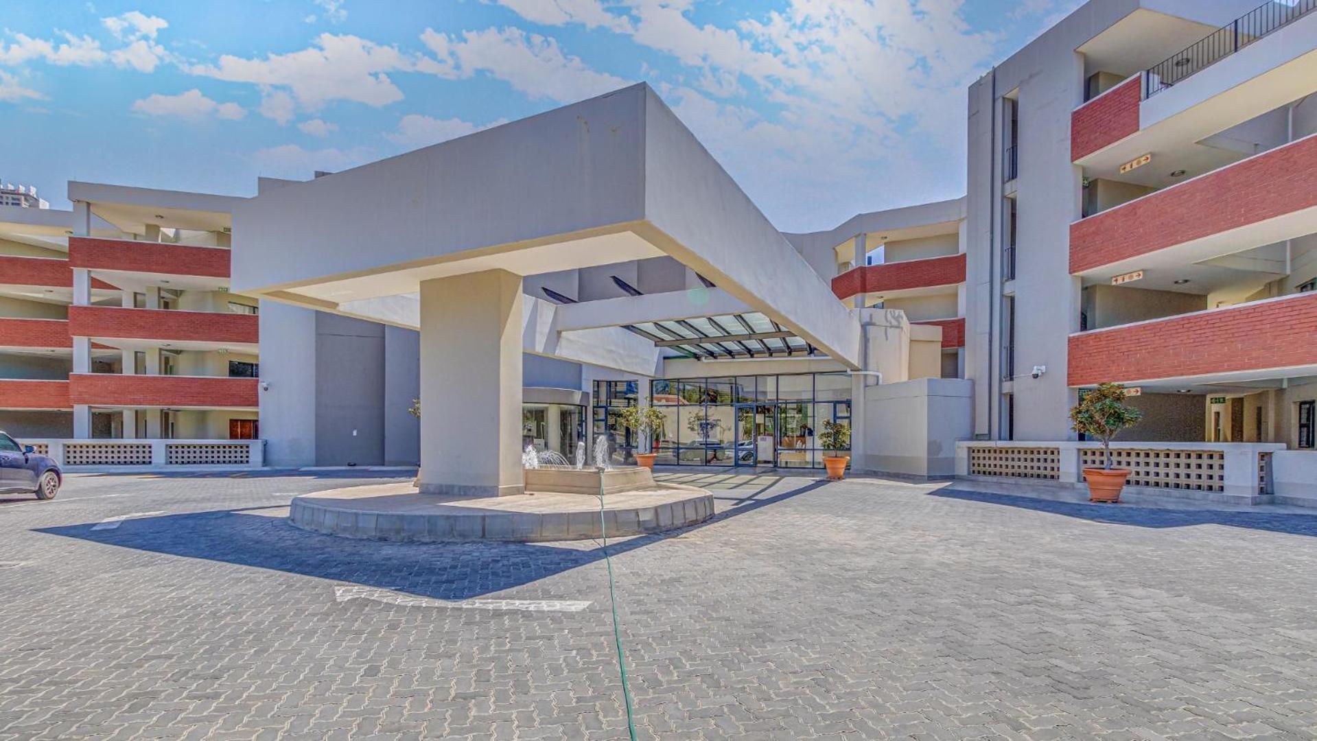 Luxury Penthouse In The Heart Of Sandton *