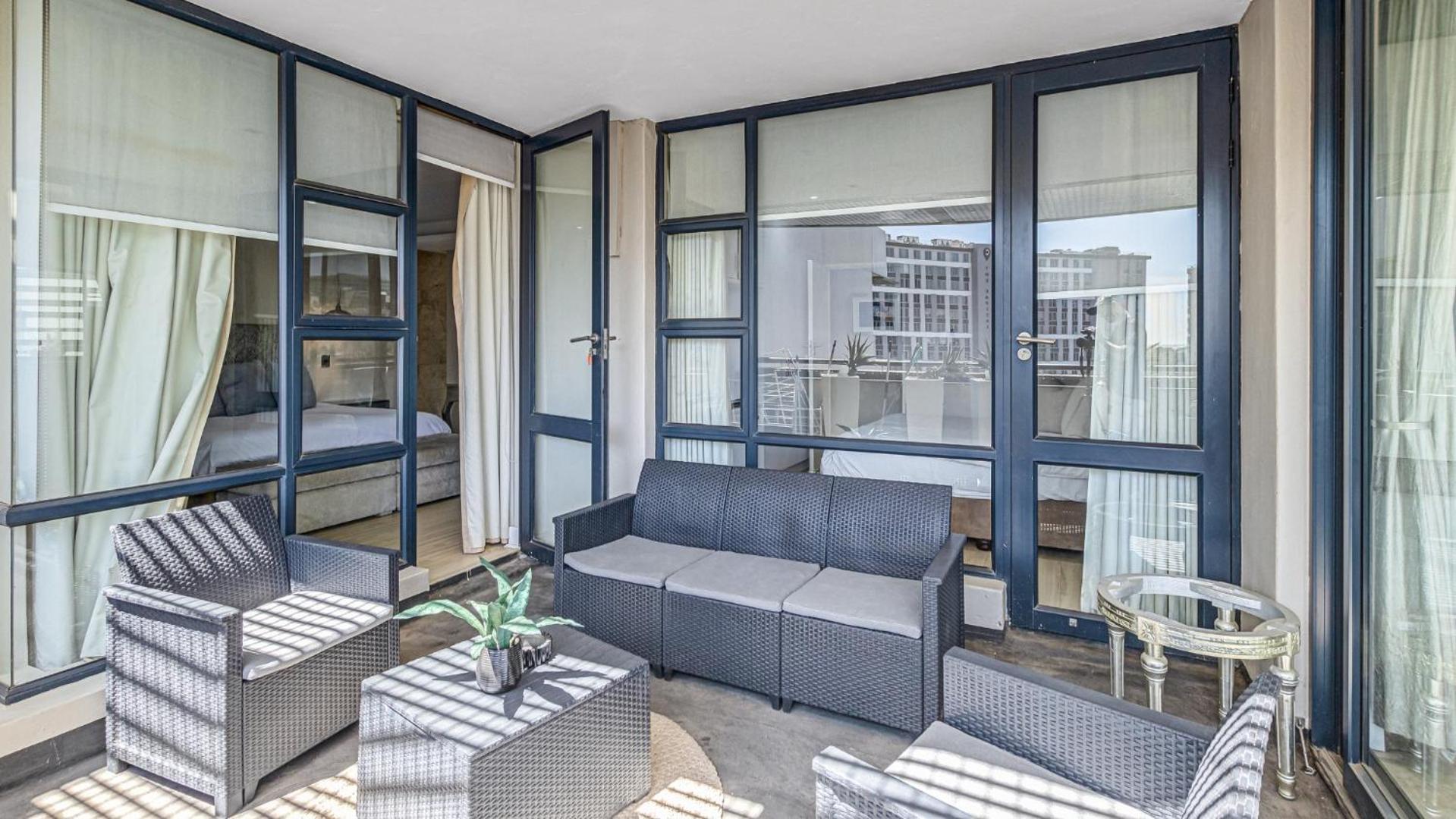 Luxury Penthouse In The Heart Of Sandton Johannesburg