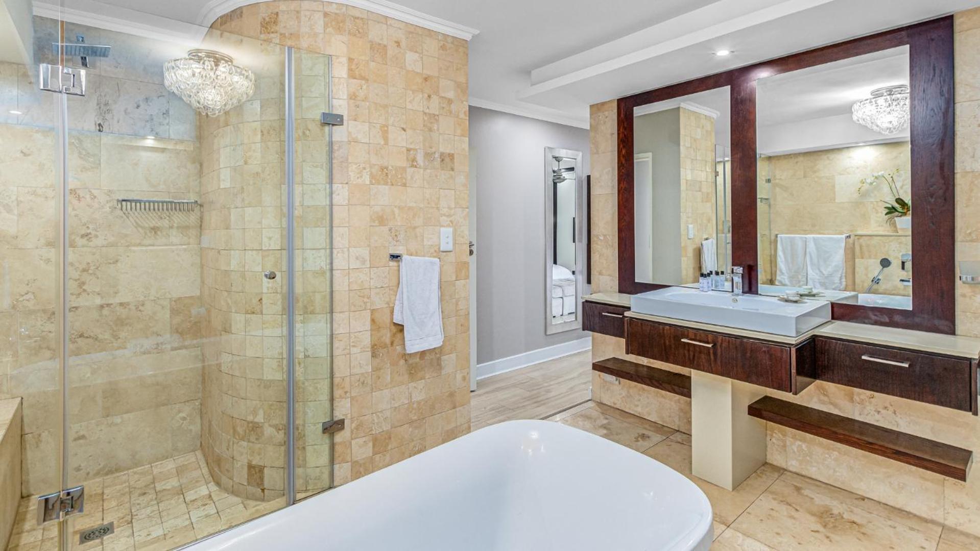 Căn hộ Luxury Penthouse In The Heart Of Sandton Johannesburg