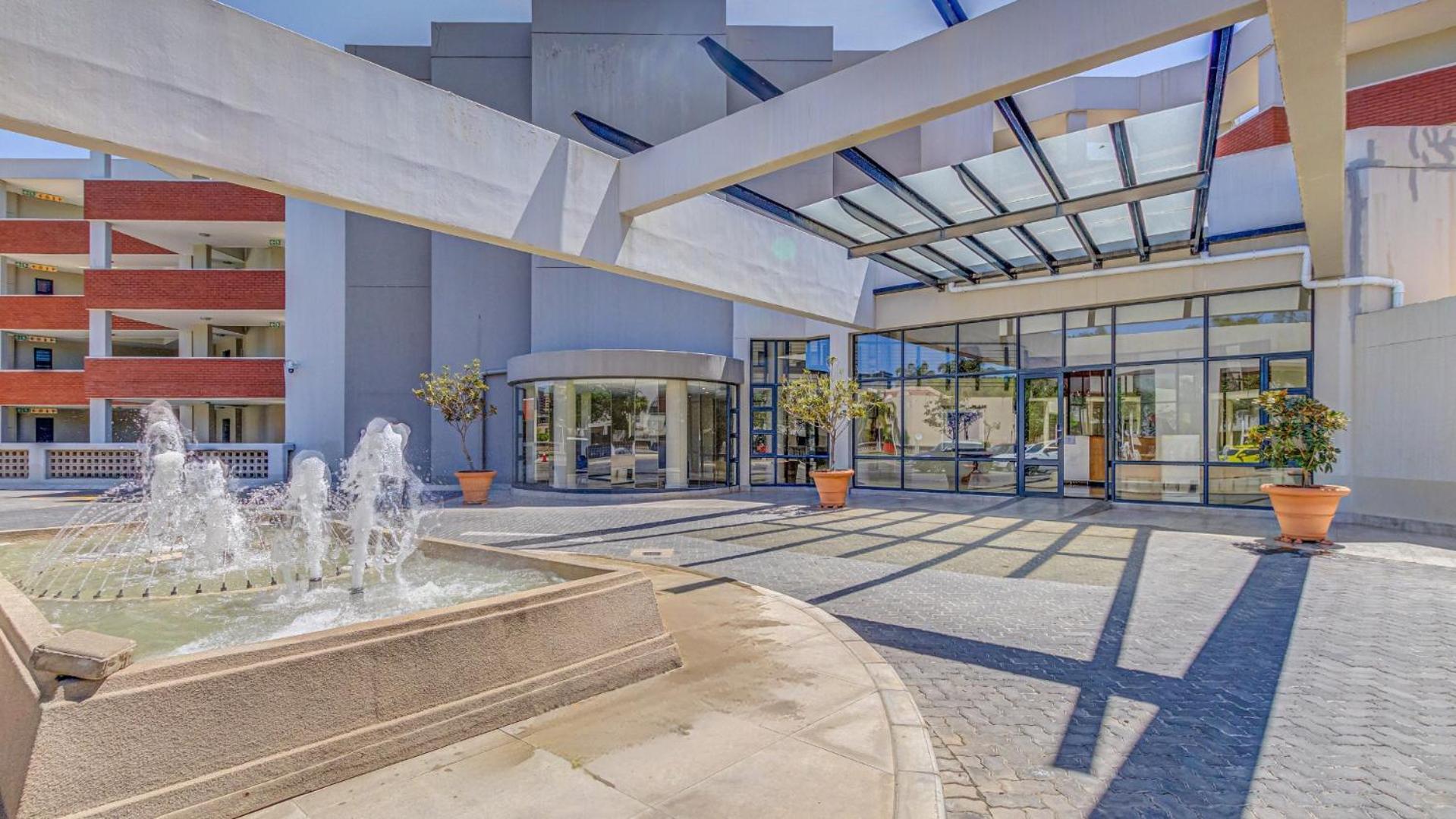 Luxury Penthouse In The Heart Of Sandton * Johannesburg