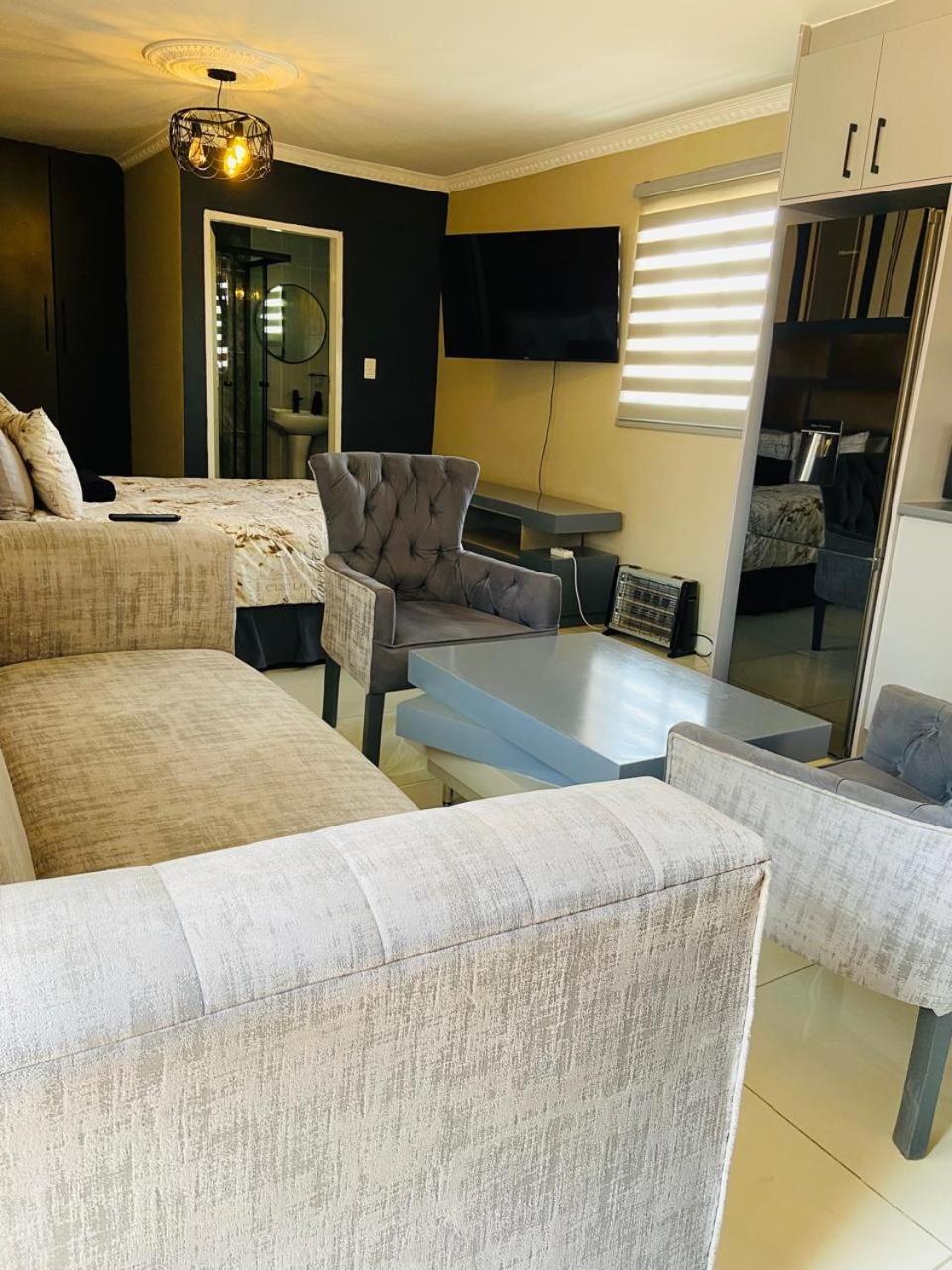 Nhà khách Lemao Properties/guest House Johannesburg