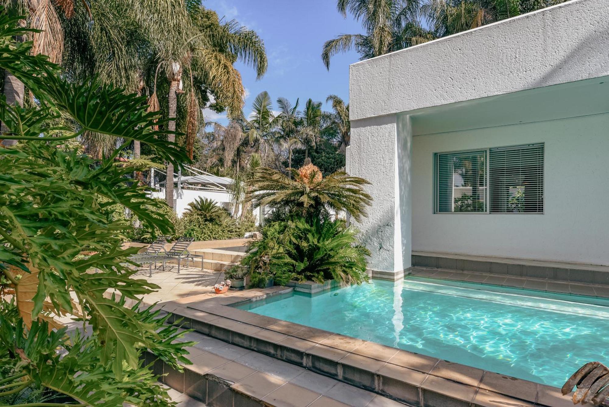 Căn hộ Poolside Johannesburg