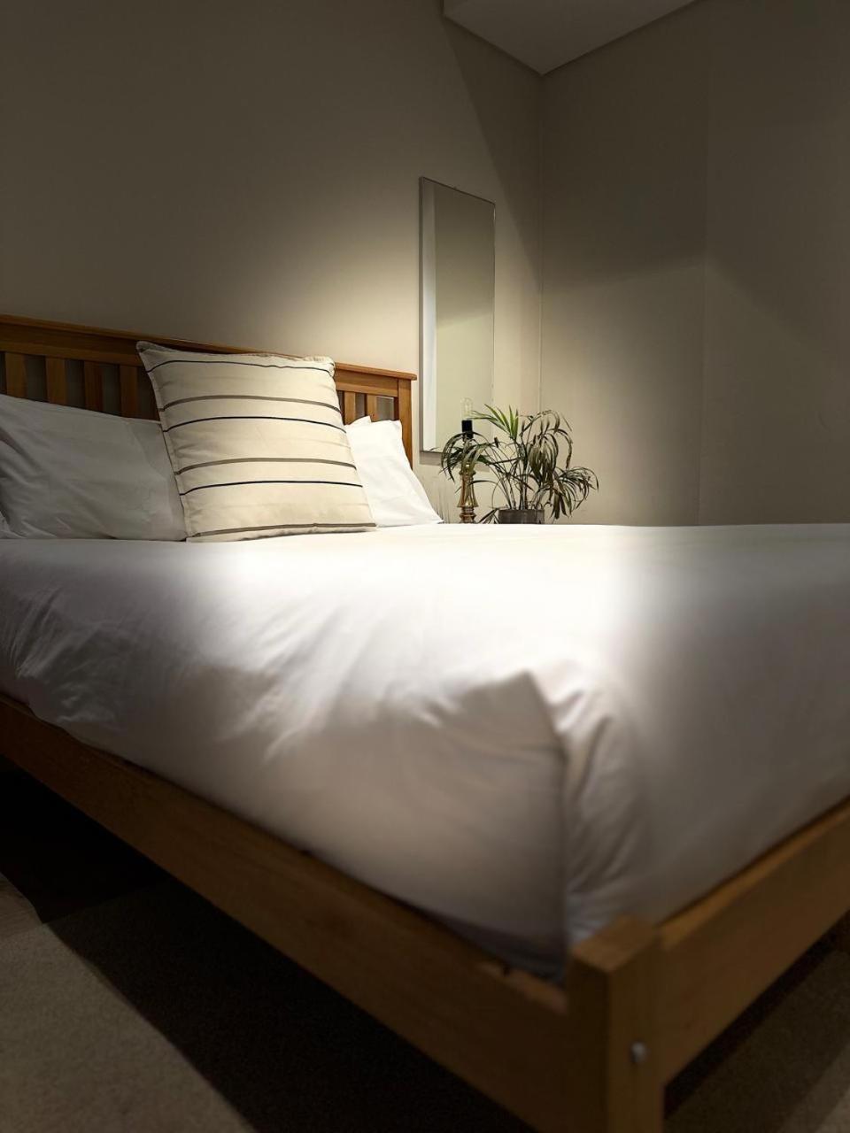 Spacious 2br Near Sandton -no Loadshedding Apartment