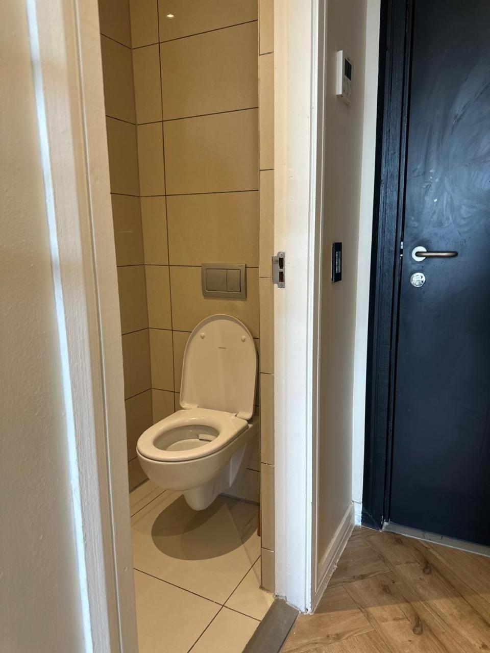 Spacious 2br Near Sandton -no Loadshedding *