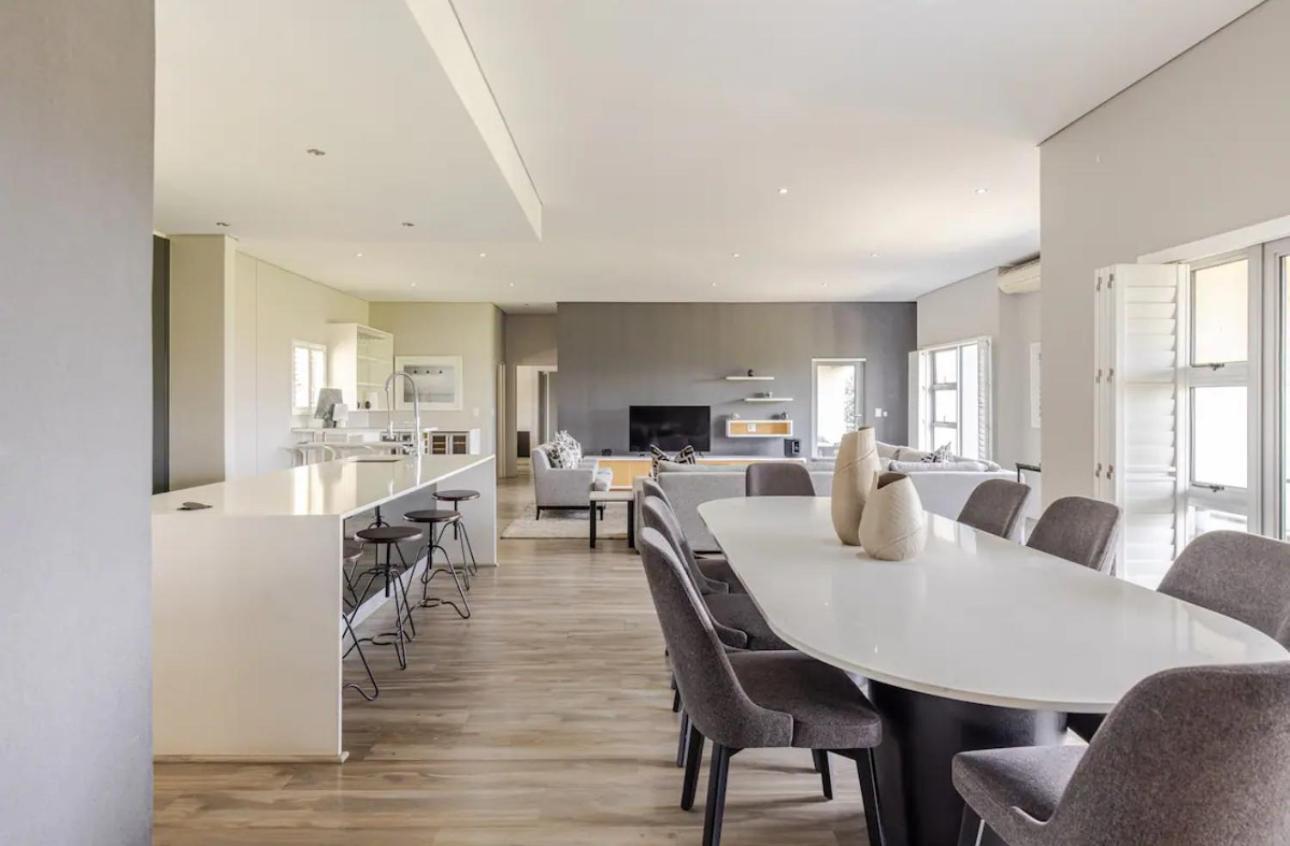 Experience The Of Sandton Luxury 3 Bedroom Penthouse With Spectacular Views Apartment Johannesburg