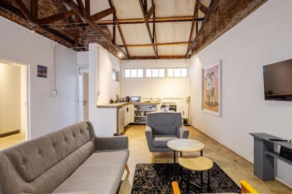 Maboneng Spacious Loft Apartment *