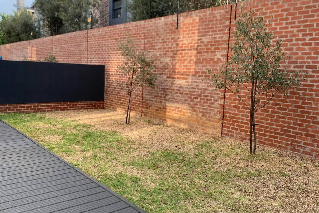 Chic In Prime Sandton Area