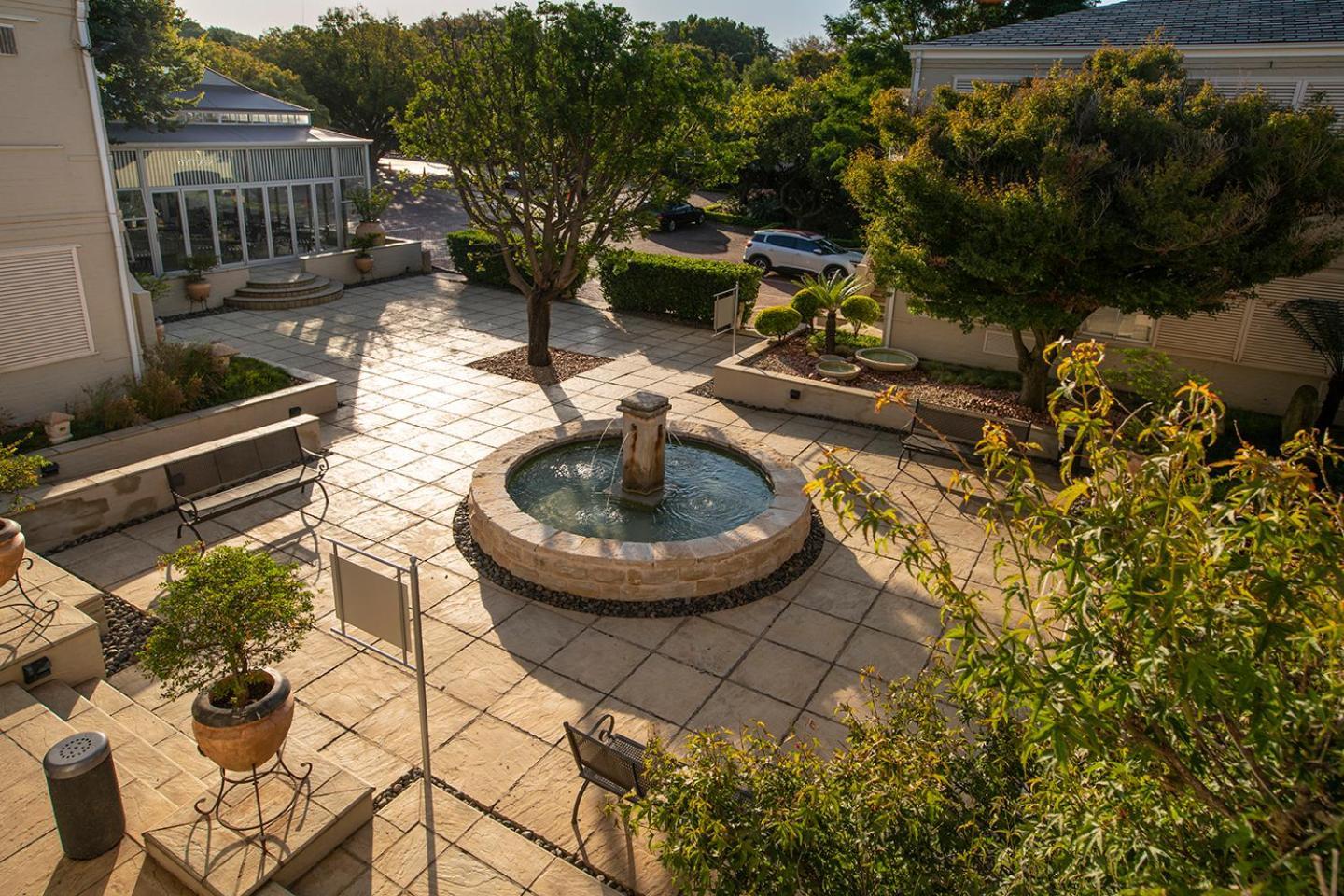 Căn hộ On Sixty6 Johannesburg