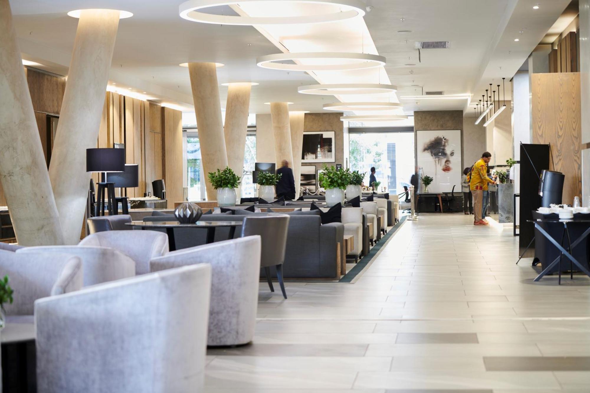 Capitol On The Park Hotel 4*