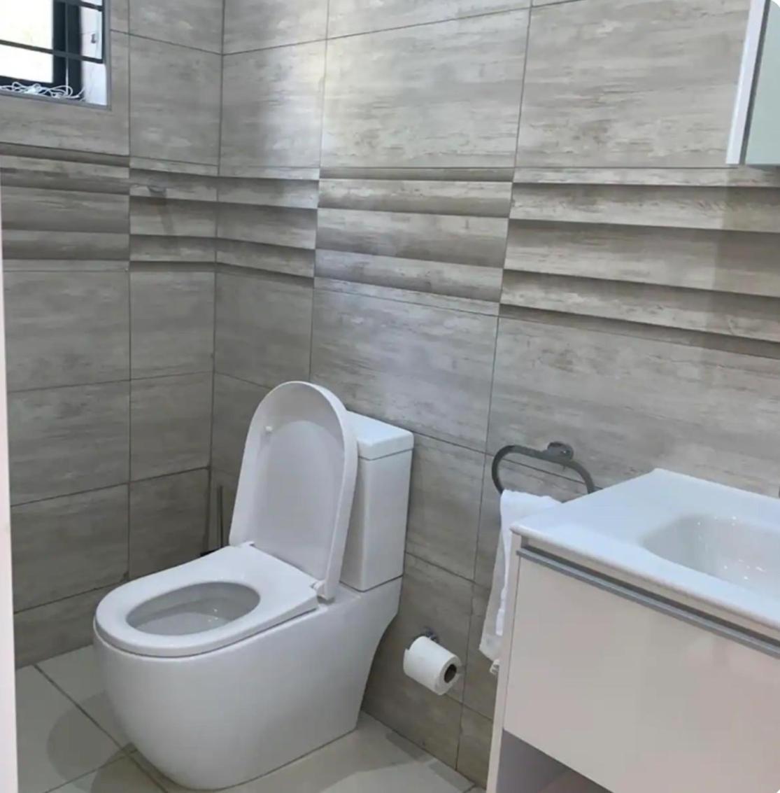 Apartamento Lillys With Back Up Power Joanesburgo