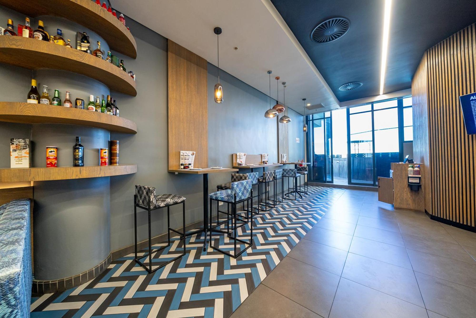 Illovo Apartment Johannesburg