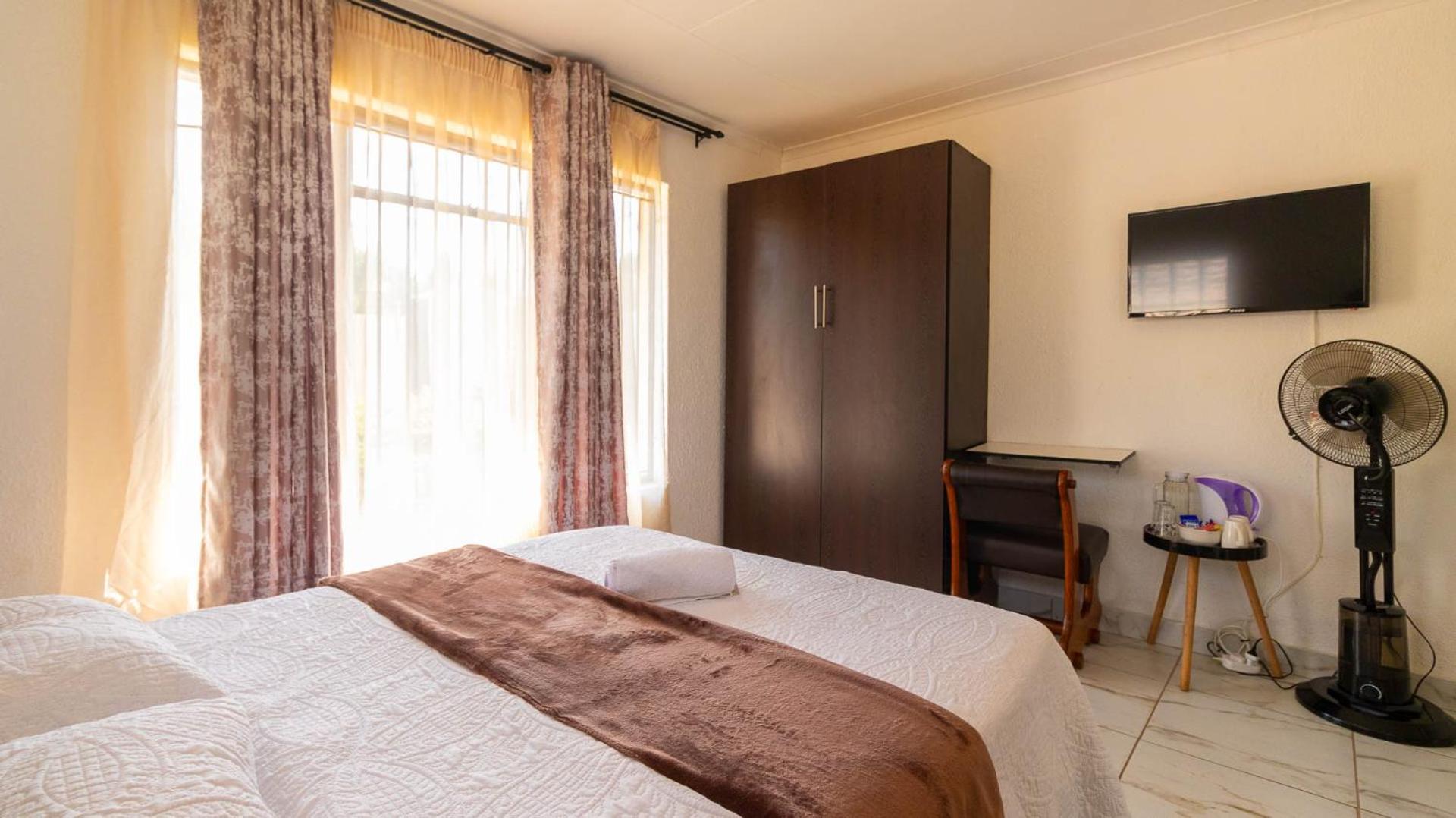 Guest house Meredale