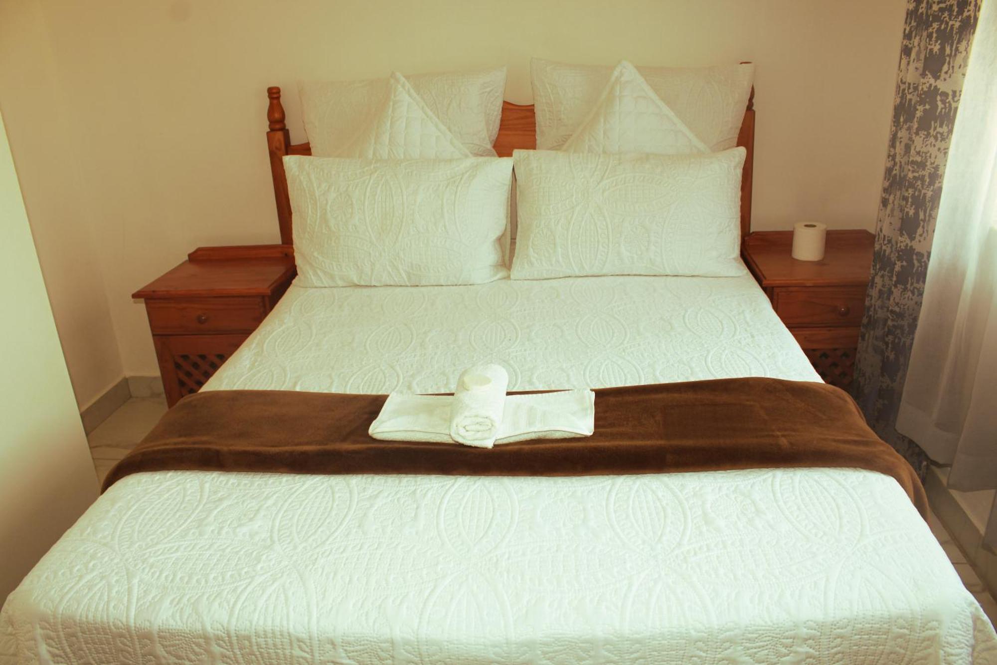 Meredale Guest house *