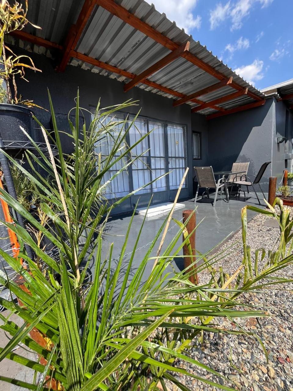 7 Palms Aparthotel *