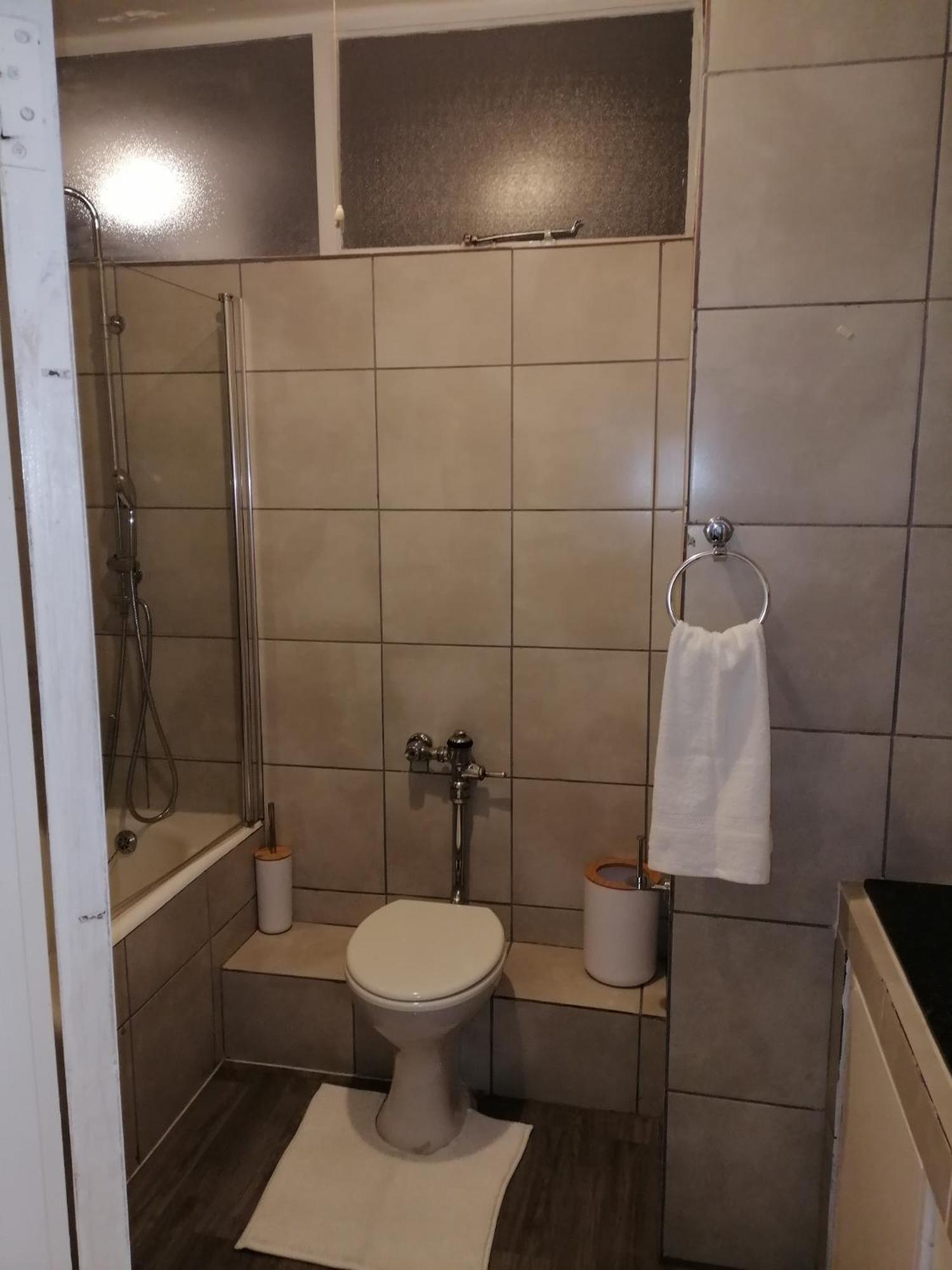 Apartment Benmore Gardens -1 Bedroom *