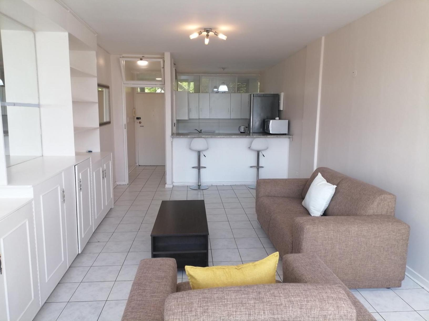 Benmore Gardens -1 Bedroom * Johannesburg