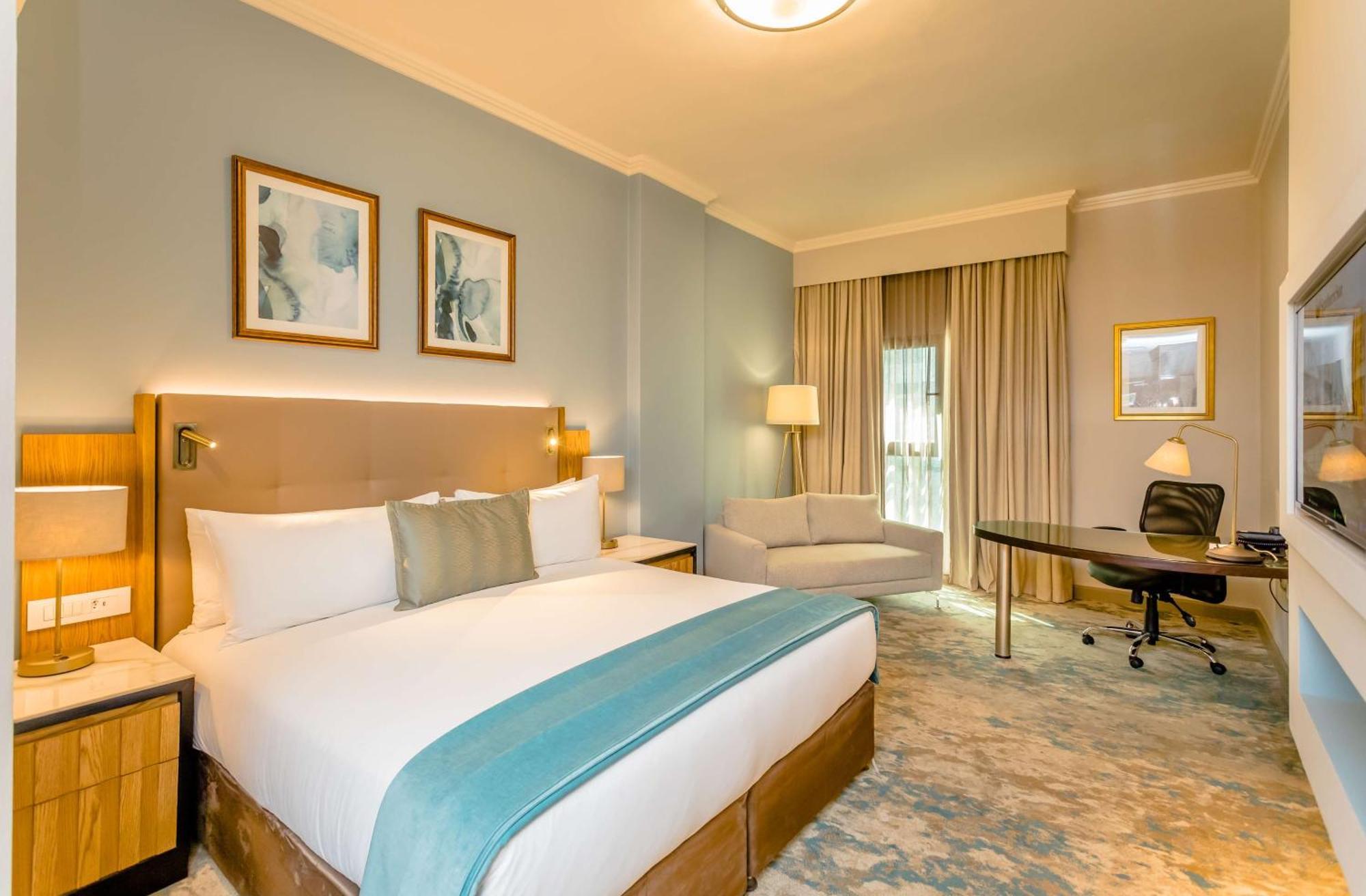 Southern Sun Sandton Khách sạn 4*