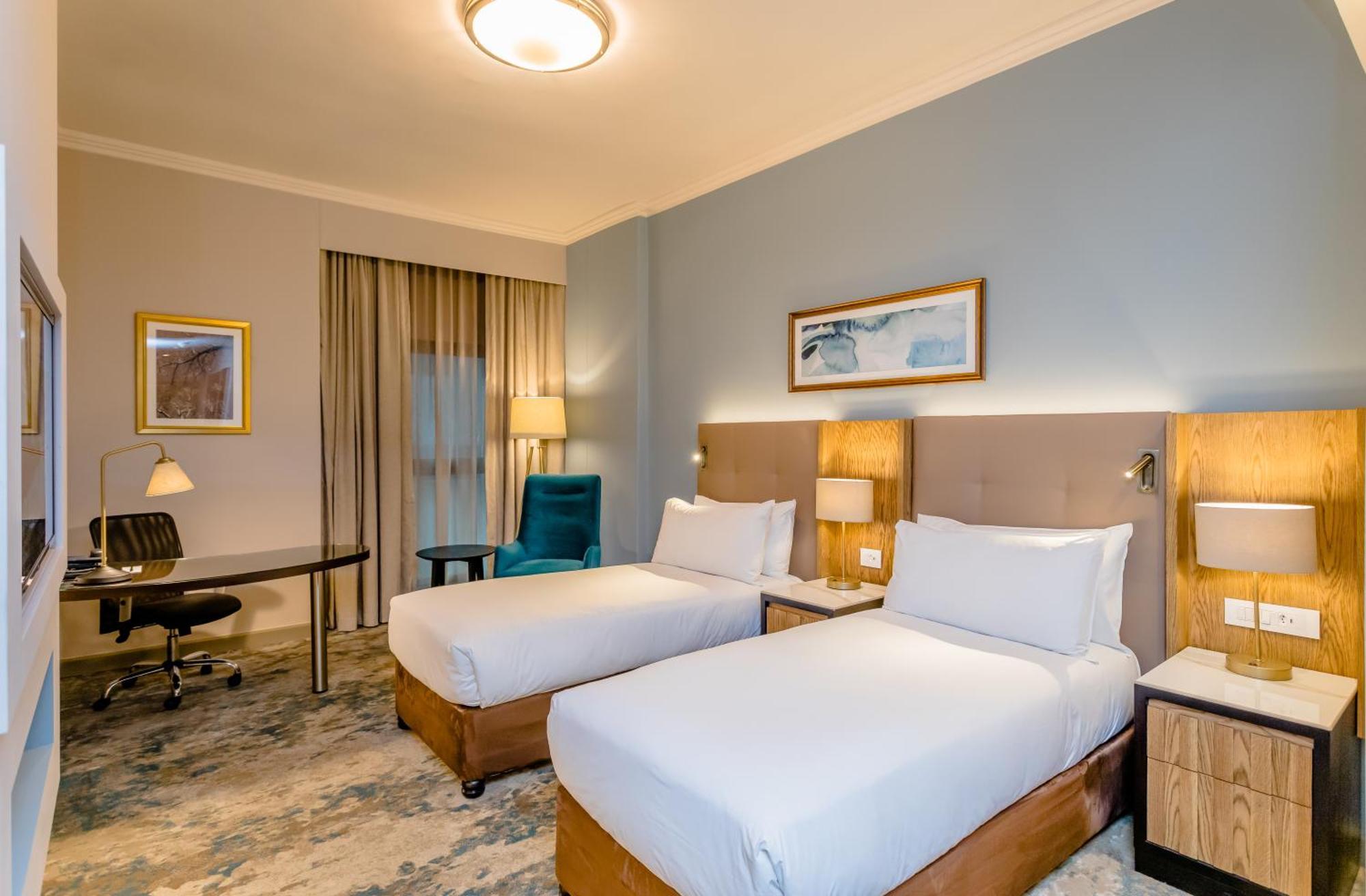 Southern Sun Sandton 4*