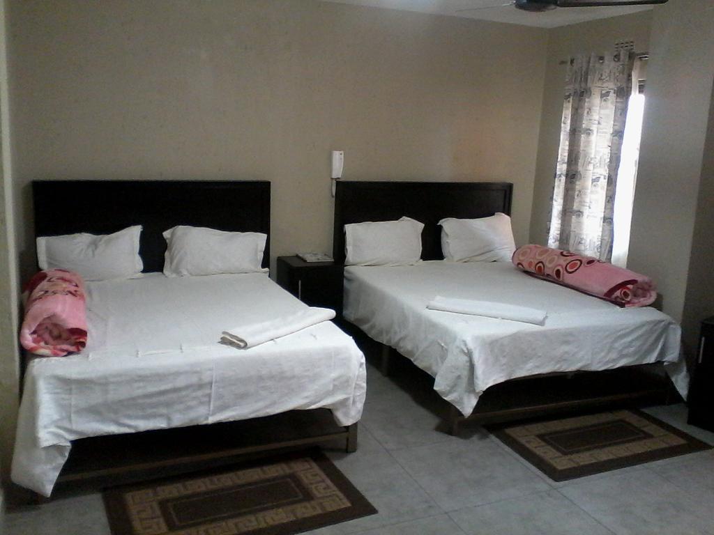 Inn Chisam Guest Pty Ltd Johannesburg