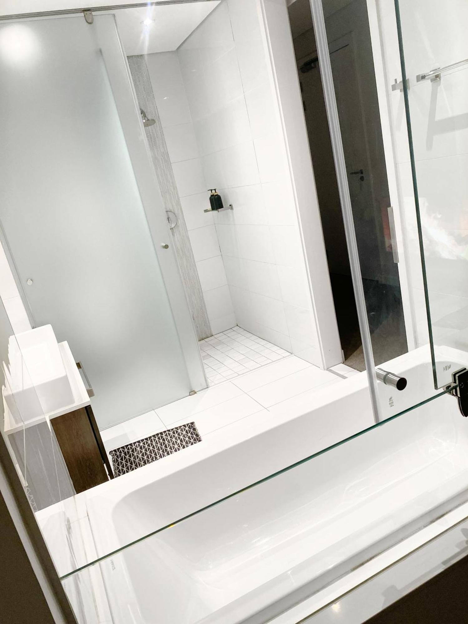 Sandton Skye Luxury Johannesburg