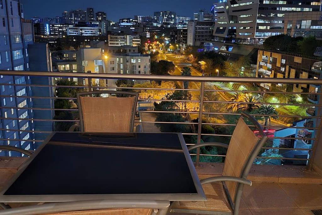 Stunning In Sandton Johannesburg