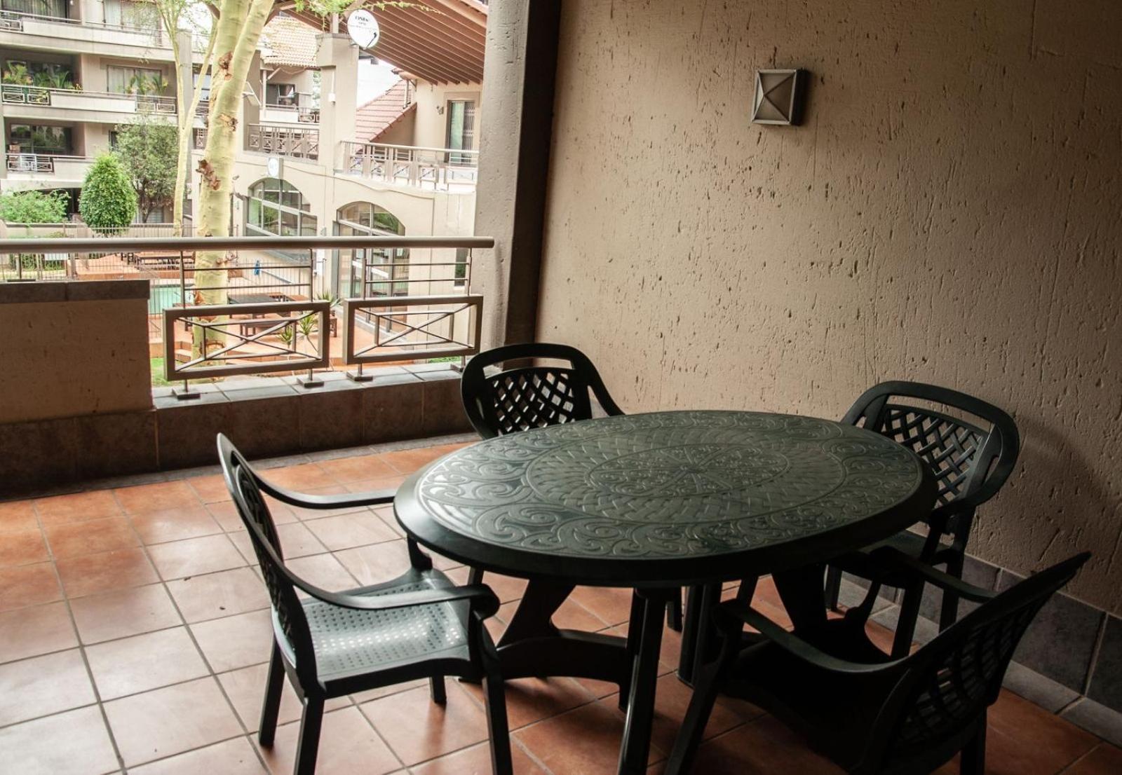 Apartment Luxury In Sandton Johannesburg