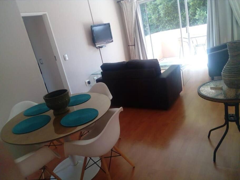 Apartment Daisy St -one Bedroom *