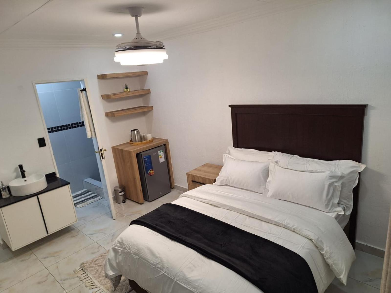 Adaia Guest house *
