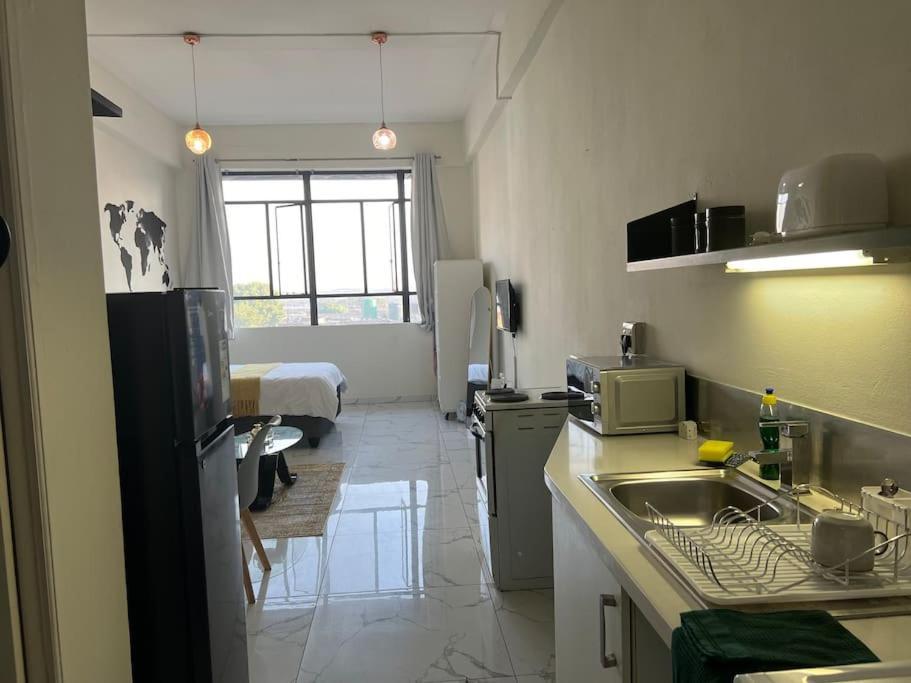 The Sleepover On Moboneng Apartment Johannesburg